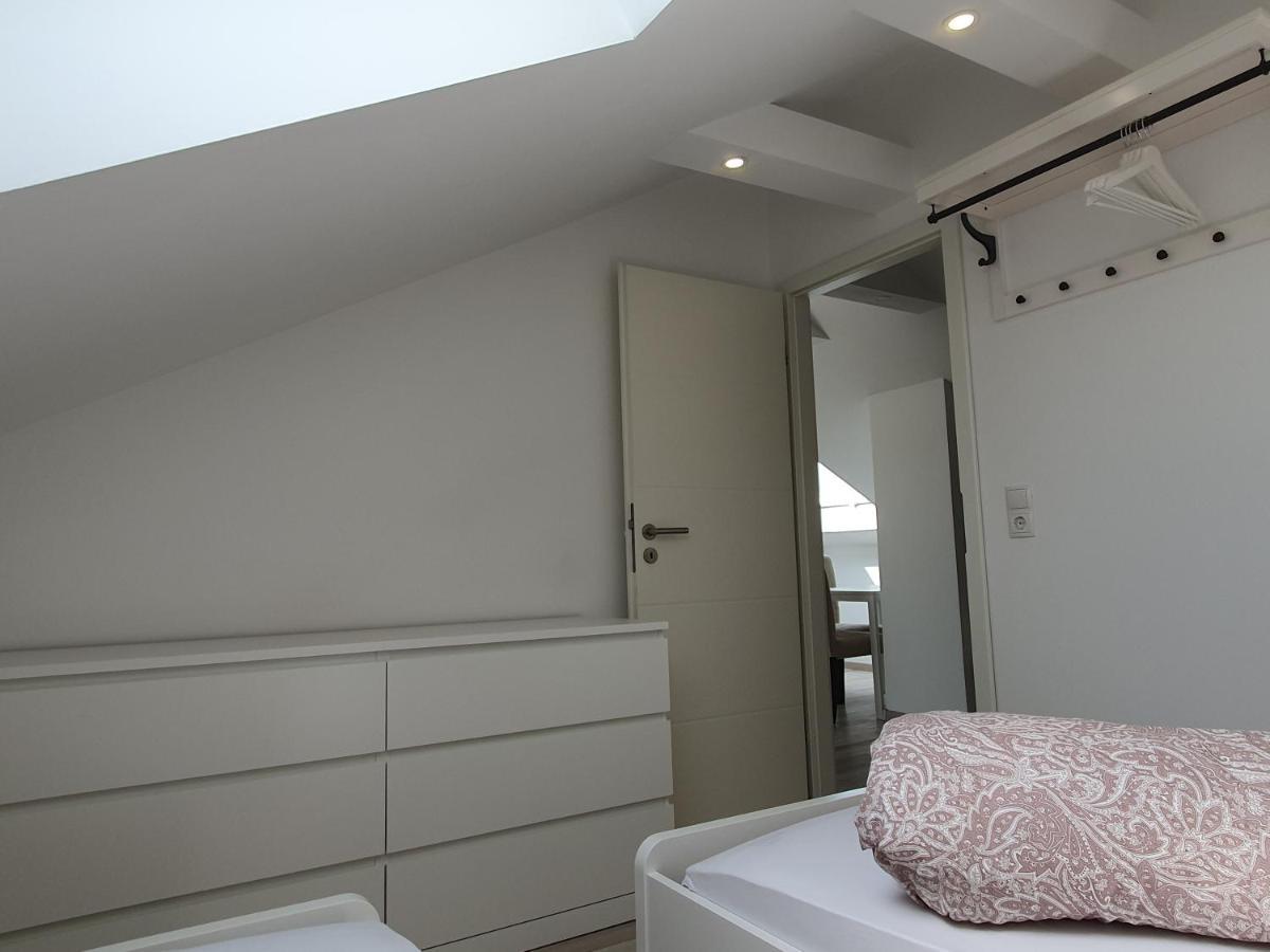 Ruhige Und Moderne 2-Zi. Wohnung Kulsheim Exteriör bild